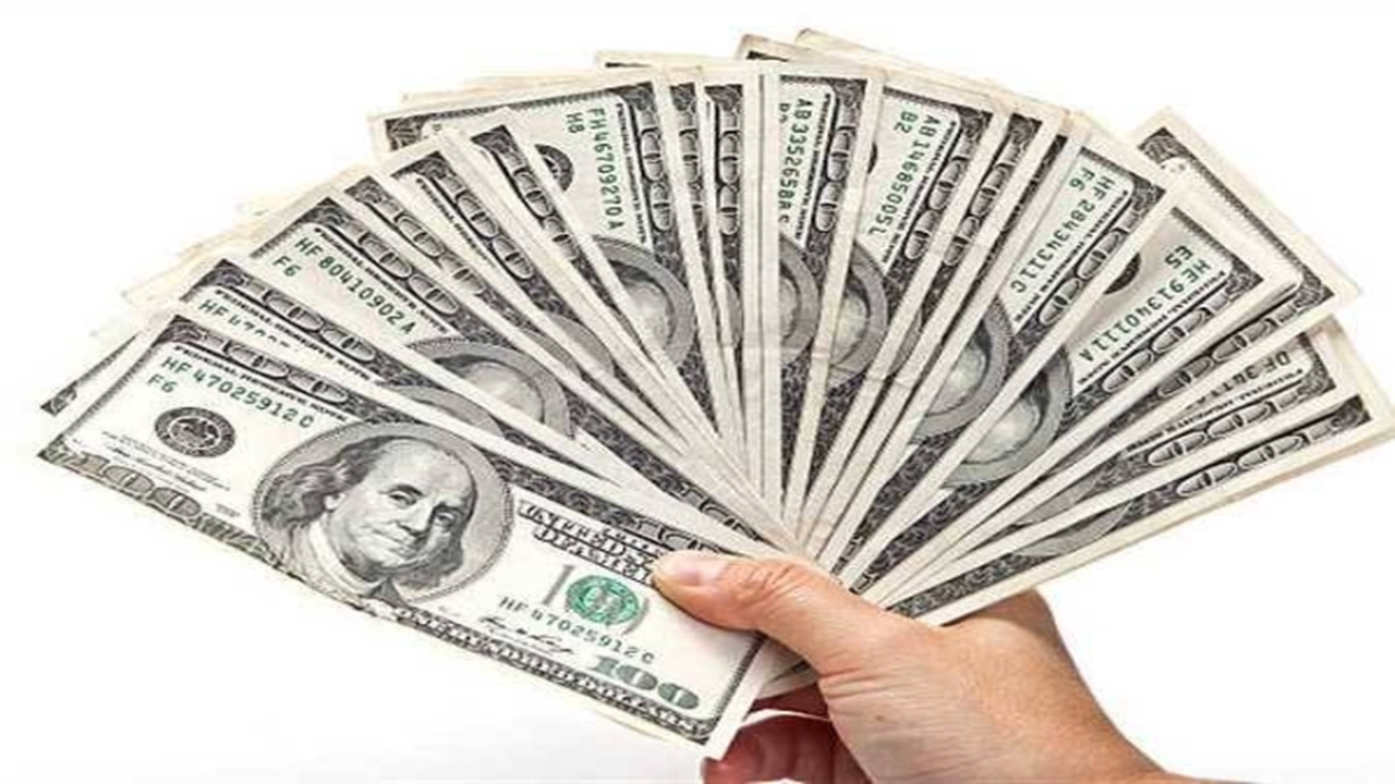تغيرات أسعار الدولار والعملات الأجنبية مقابل الجنيه المصري في تعاملات الثلاثاء 24 مارس